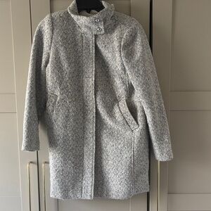 LOFT Black and White Herringbone Trench Coat Pilling!